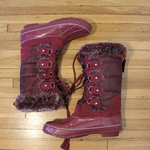 Arctic plunge lace-up boots